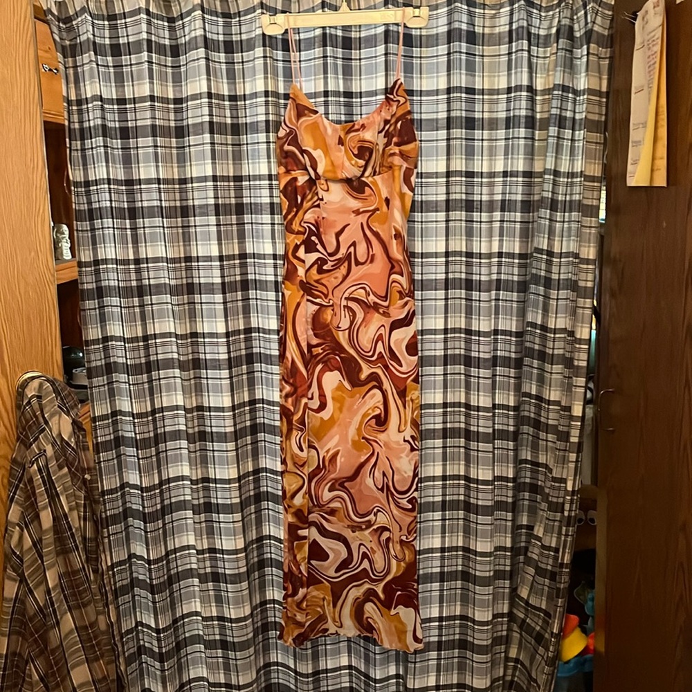 Vintage form fitting dress